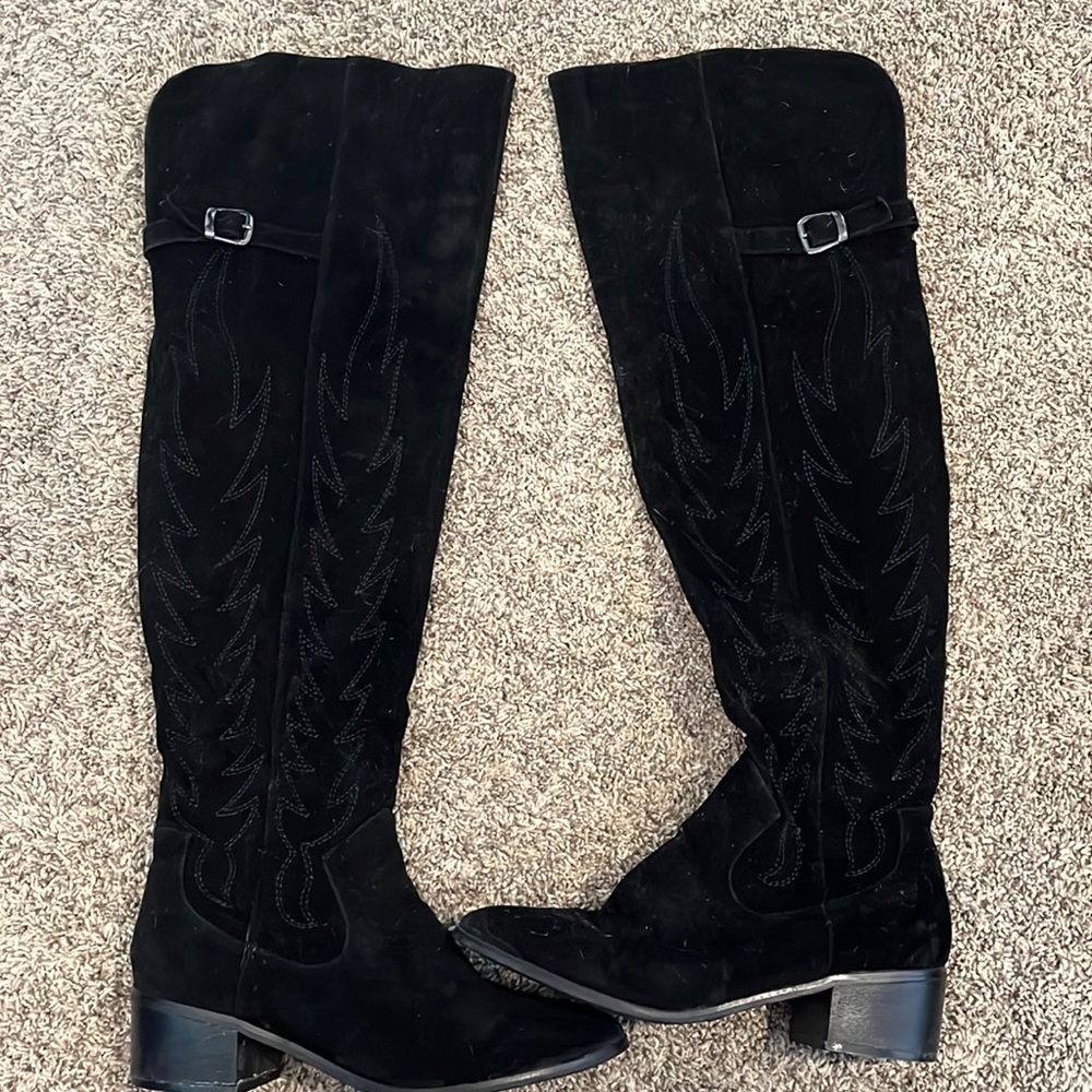 Over the knee faux suede black boots